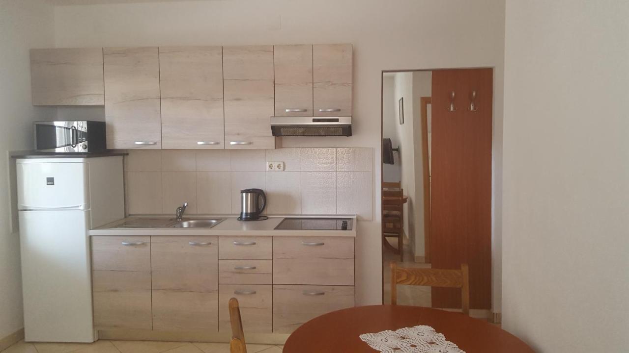 Apartments Iva Повляна Экстерьер фото