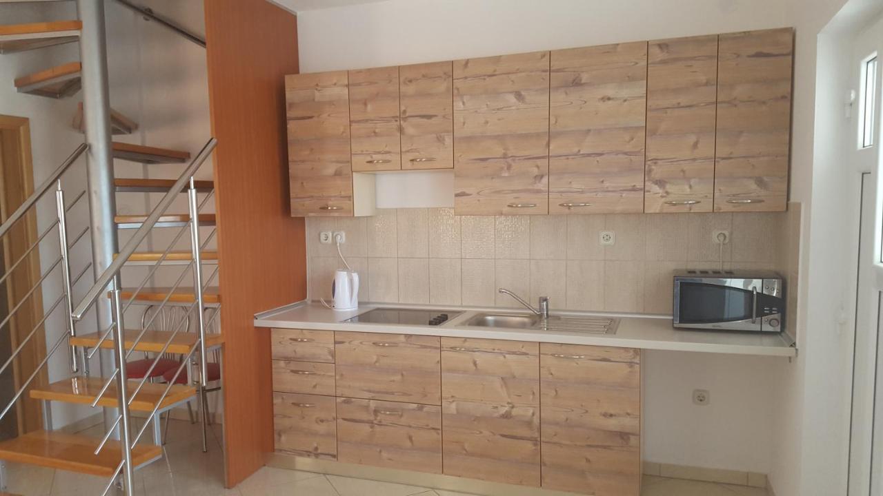 Apartments Iva Повляна Экстерьер фото