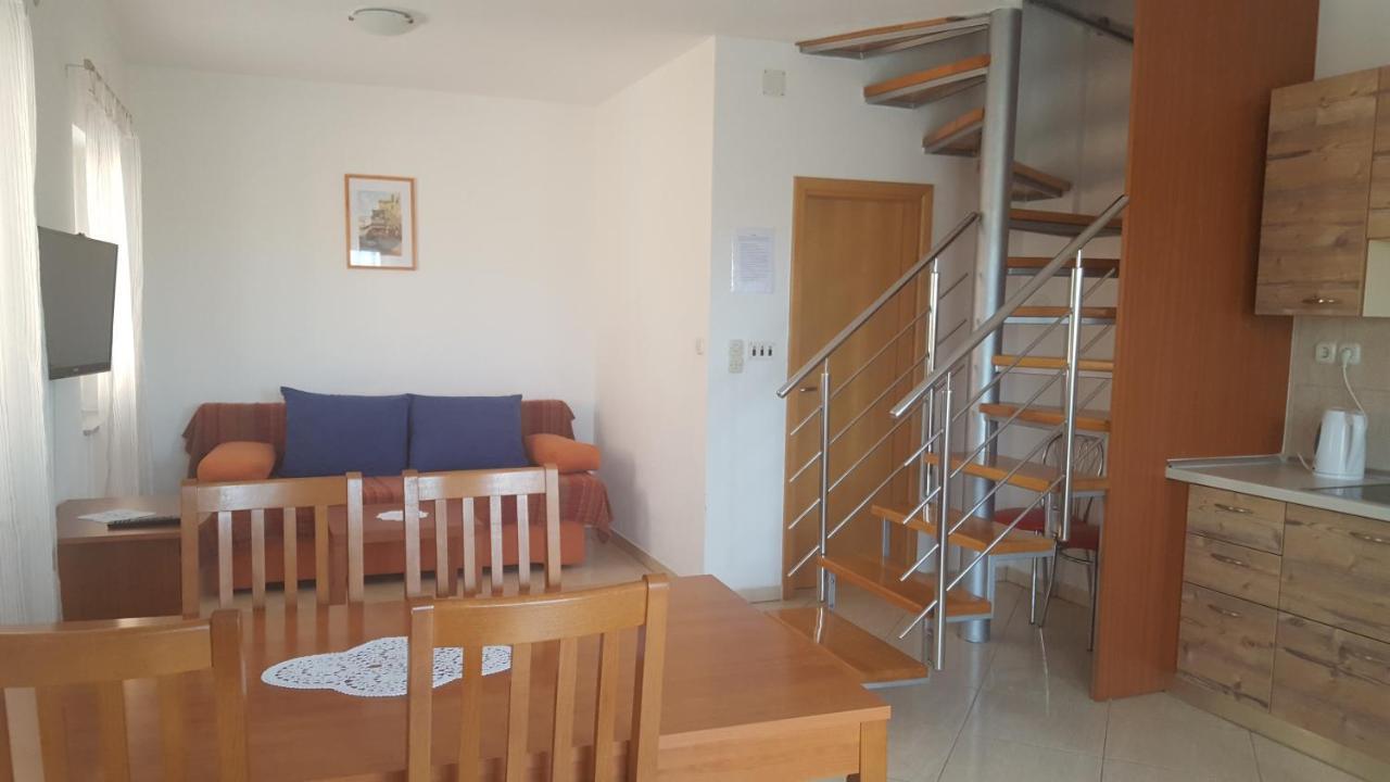 Apartments Iva Повляна Экстерьер фото