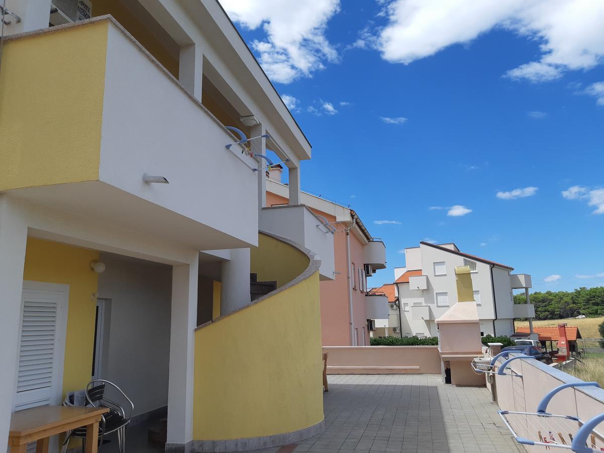 Apartments Iva Повляна Экстерьер фото